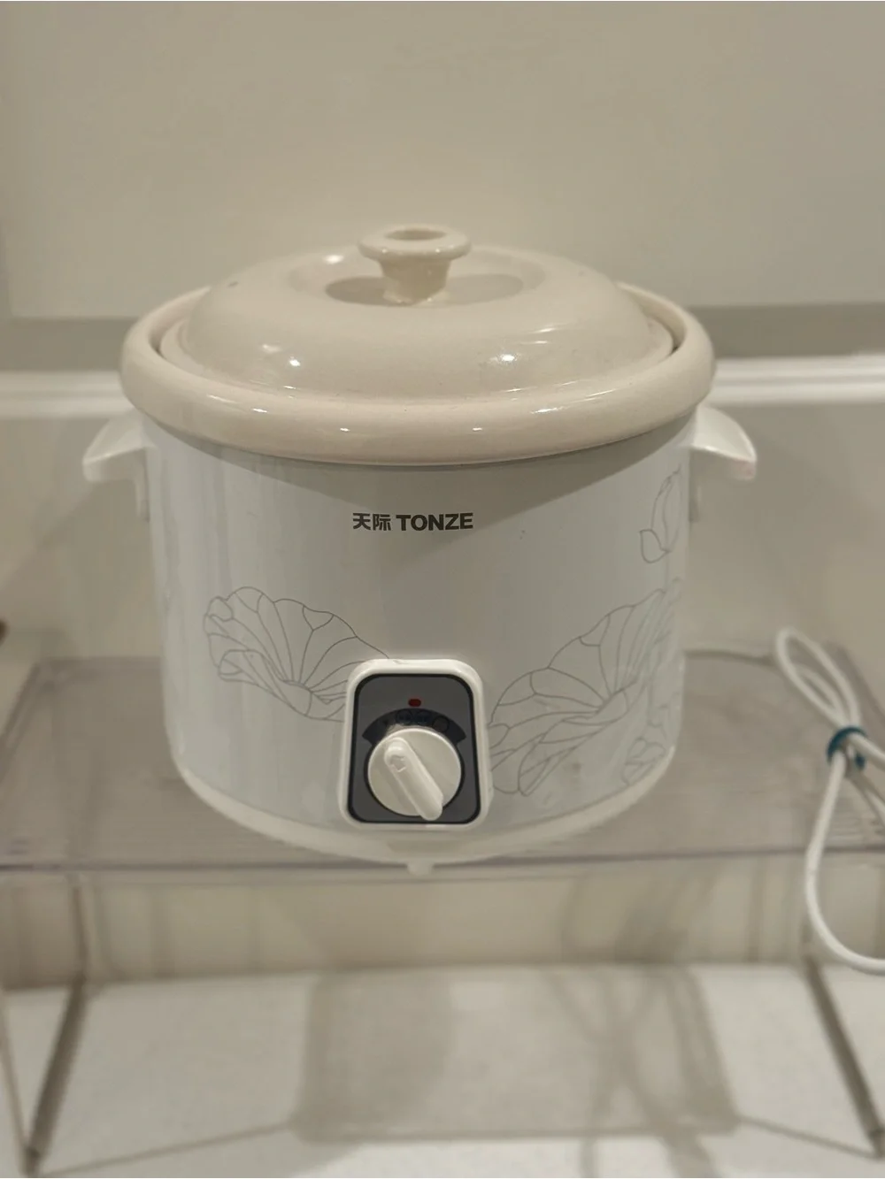 Tonze White Ceramic Slow Cooker with Beige Lid ~ EuroPlug Version